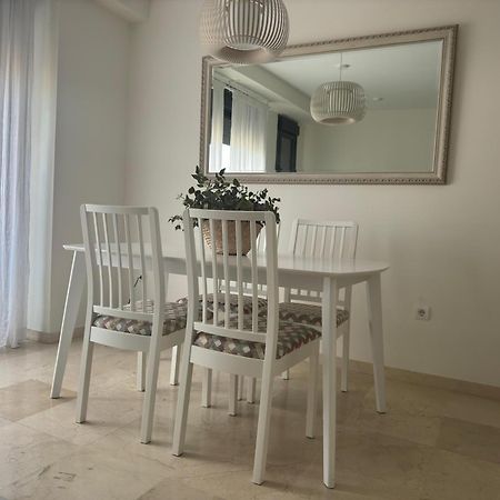 Apartamento Centrico Con Terraza Y Parking Gratuito Córdoba Kültér fotó