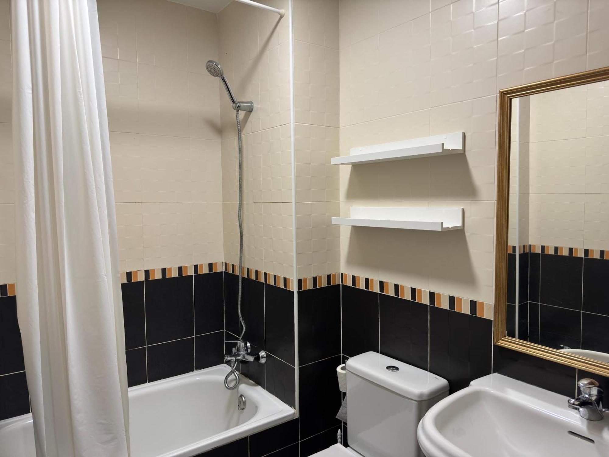 Apartamento Centrico Con Terraza Y Parking Gratuito Córdoba Kültér fotó